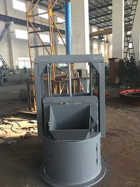 Vertical Fertilizer Crusher